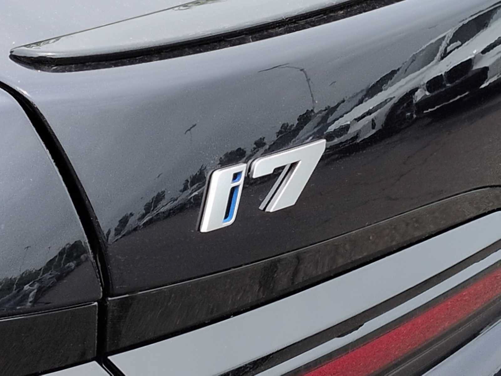 New 2026 BMW i7 xDrive60 AWD/4WD image 13