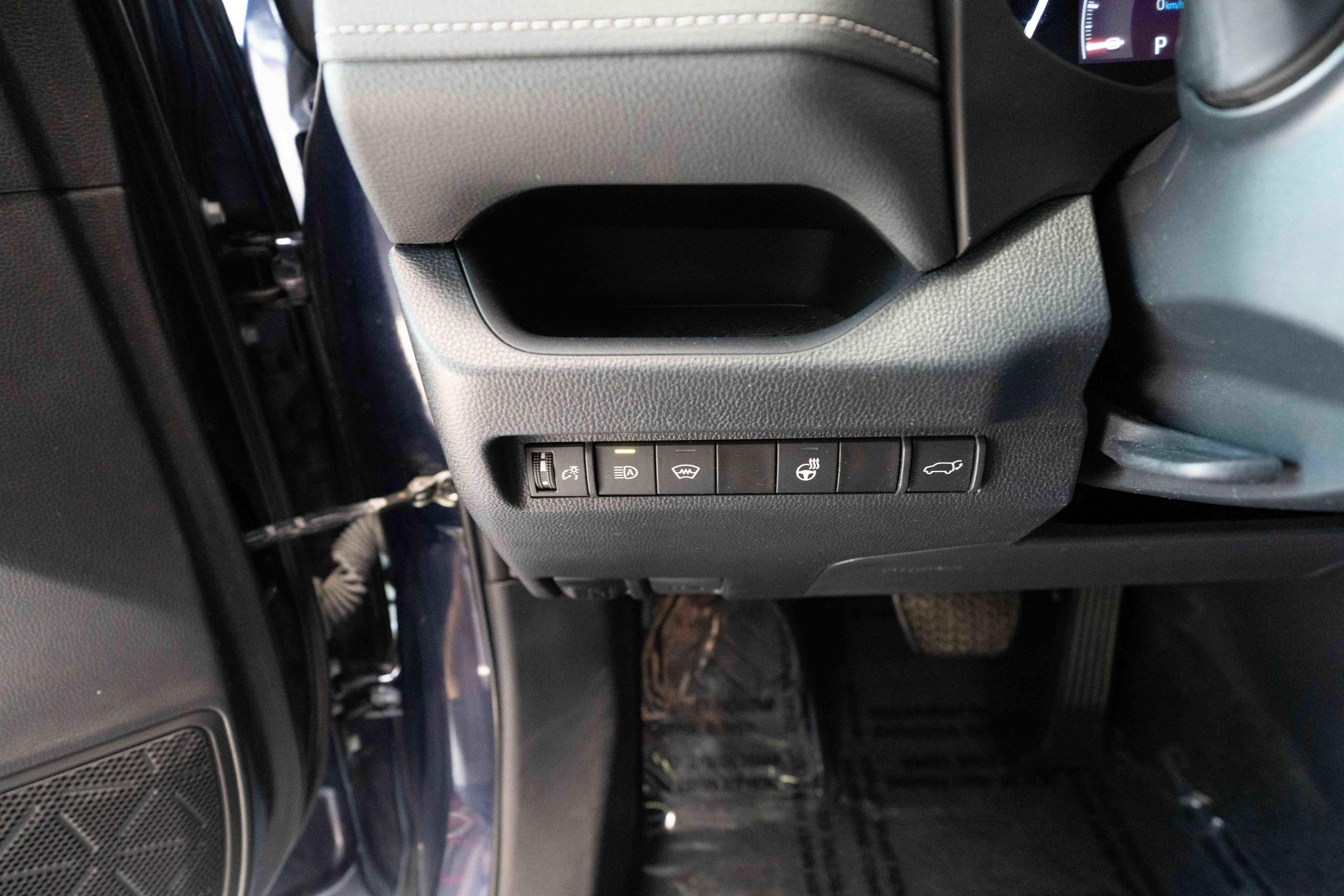 Used 2024 Toyota RAV4 XLE Premium w/ Weather Package AWD/4WD image 11