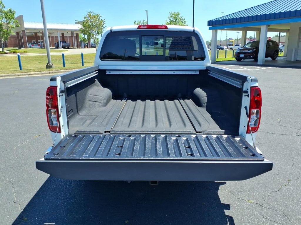 Used 2021 Nissan Frontier SV RWD image 26