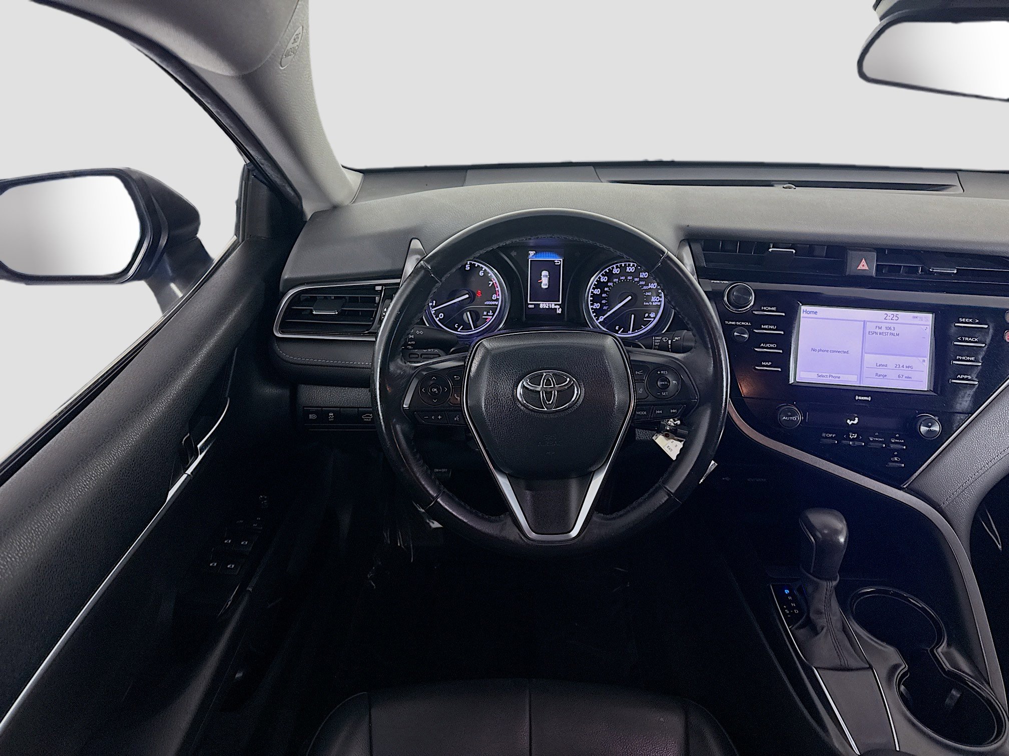 Used 2020 Toyota Camry SE w/ Carpet Mat Package image 17