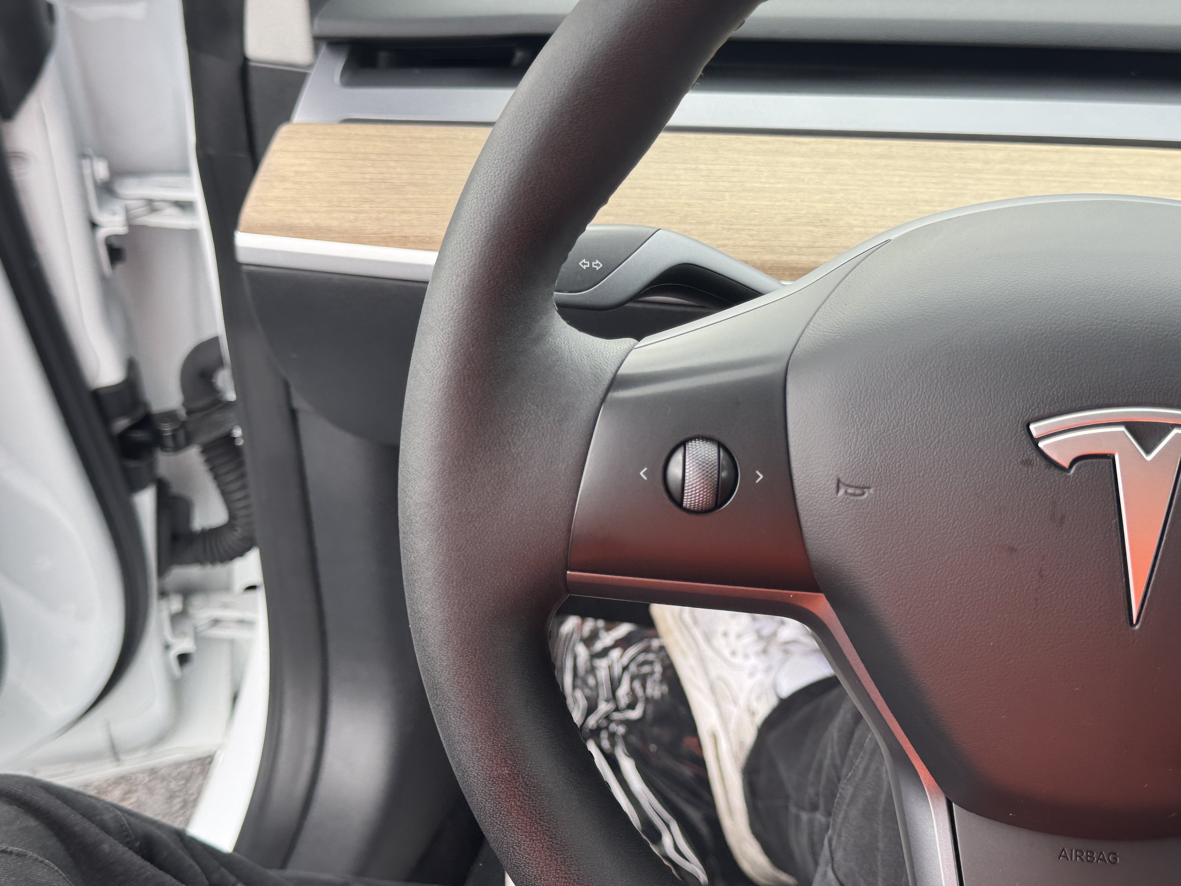 Used 2023 Tesla Model 3 Standard Range RWD image 19