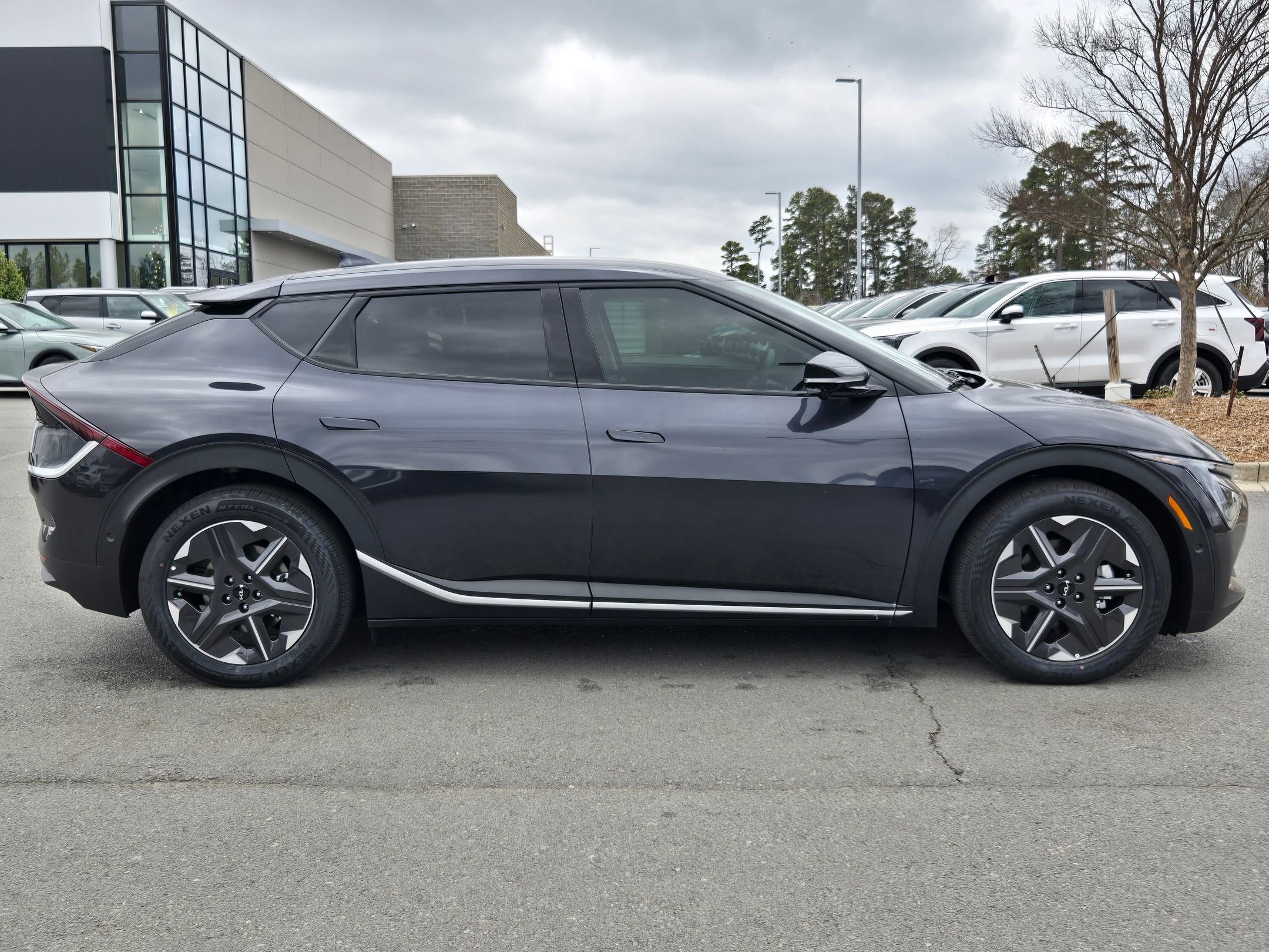 New 2025 Kia EV6 Light image 8