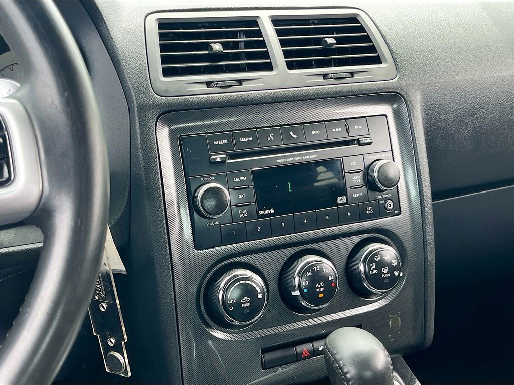 Used 2014 Dodge Challenger SXT w/ Super Sport Group (SS/T) RWD image 13