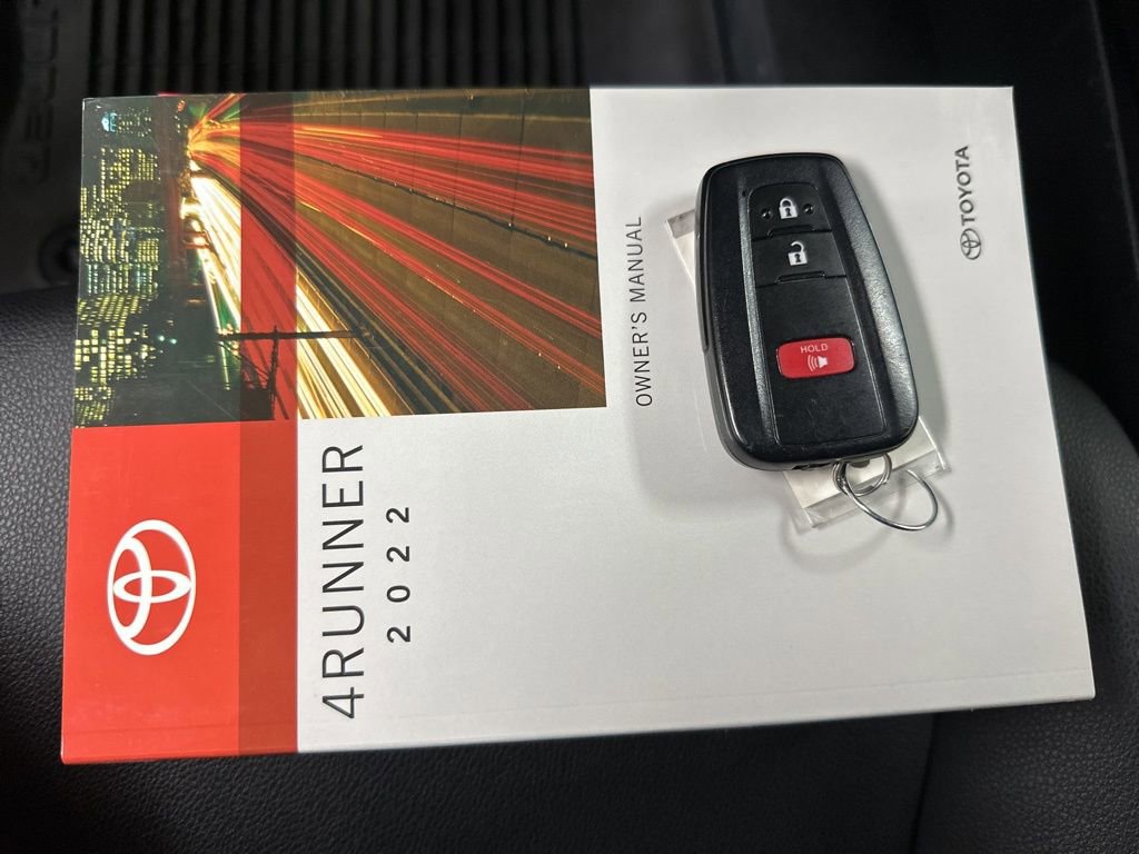 Used 2022 Toyota 4Runner TRD Off-Road Premium image 39