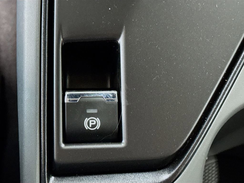 New 2026 Subaru Crosstrek 2.0i Premium image 19