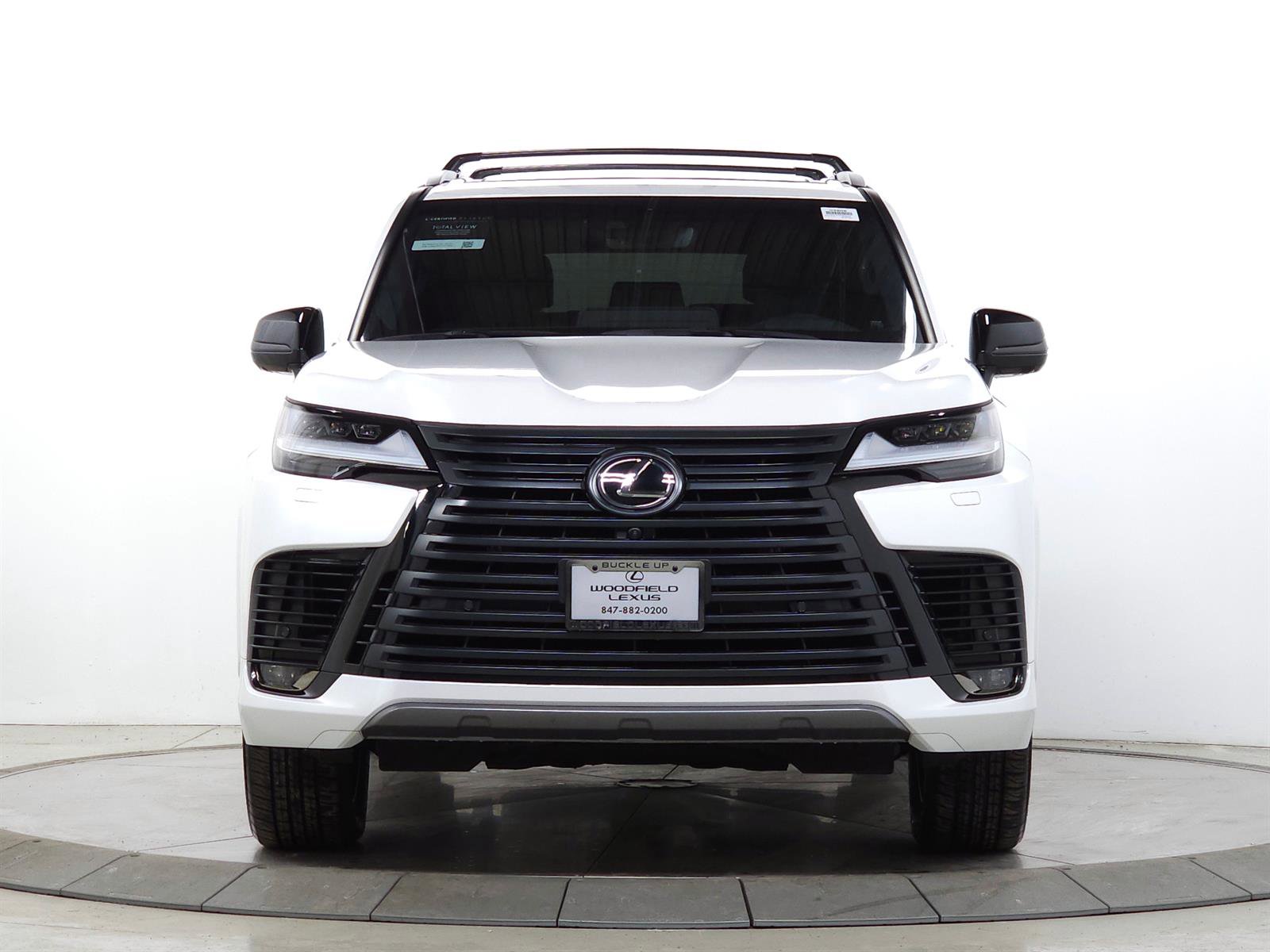 Used 2024 Lexus LX 600 4WD w/ Appearance Package image 2