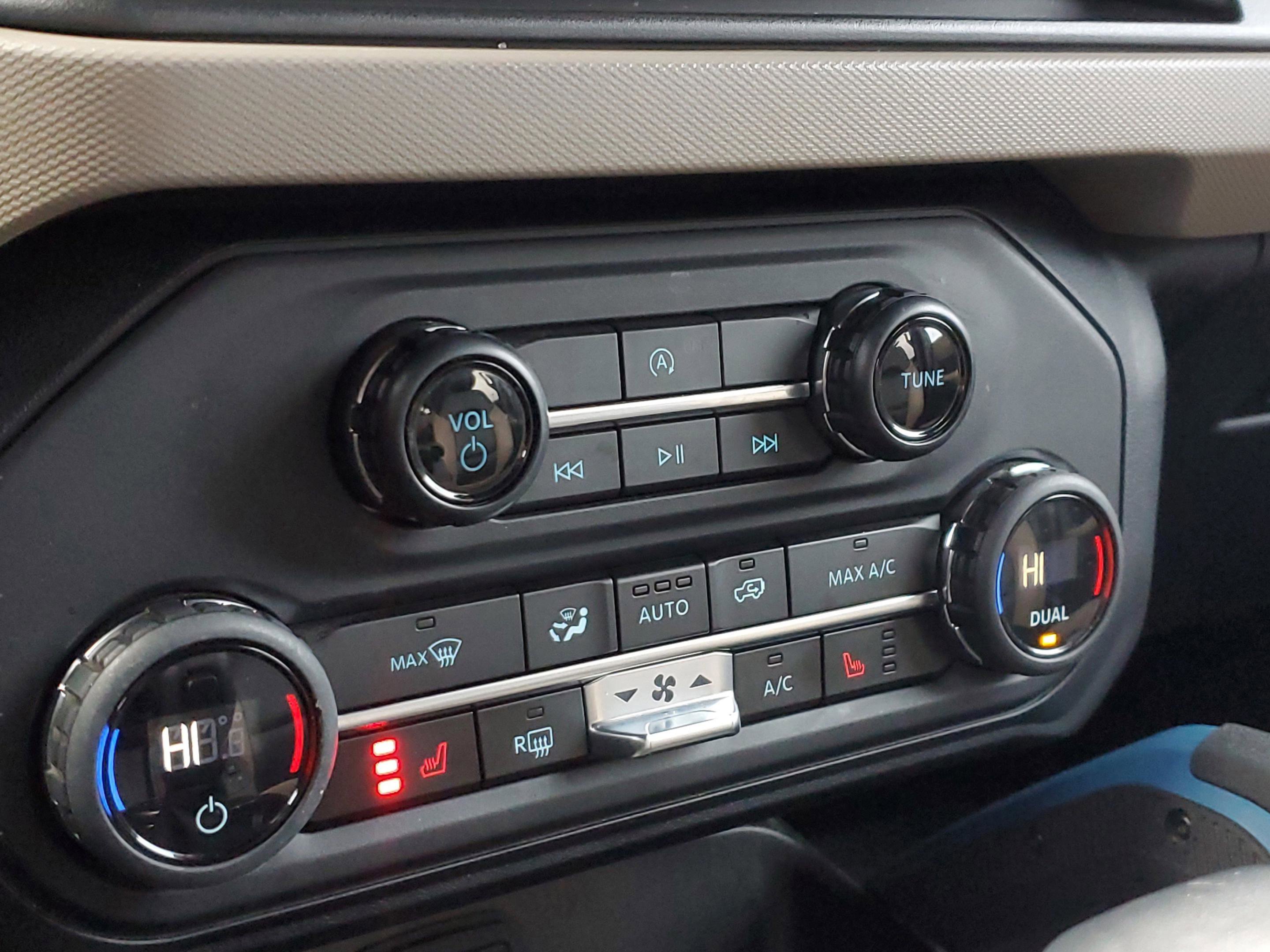 Certified 2023 Ford Bronco Wildtrak image 27