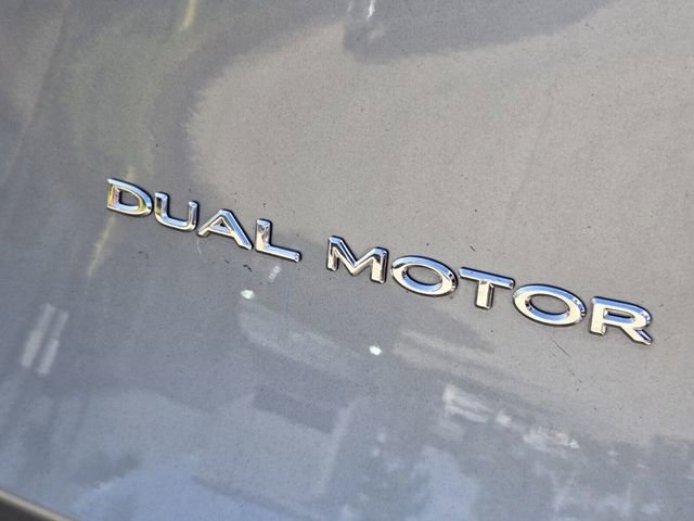 Used 2025 Tesla Model Y Long Range image 10