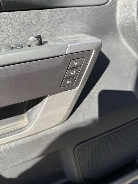 Used 2022 Toyota Tundra Platinum w/ Advanced Package image 14