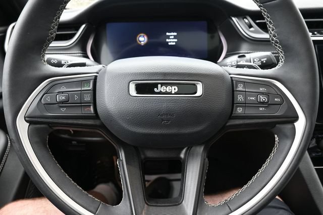 Used 2023 Jeep Grand Cherokee L Laredo AWD/4WD image 36