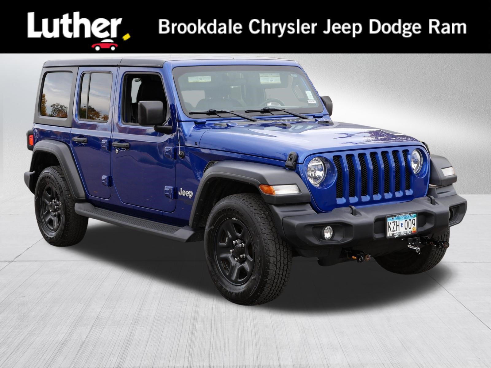 Used 2018 Jeep Wrangler Unlimited Sport AWD/4WD image 1
