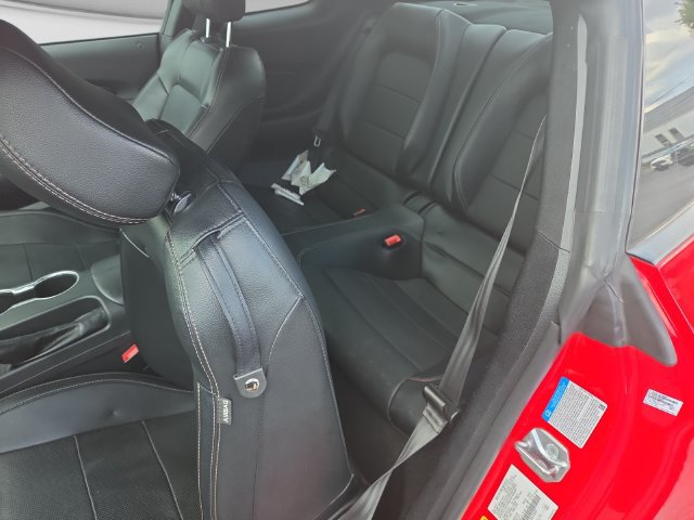 Used 2019 Ford Mustang GT Premium w/ GT Performance Package RWD image 9
