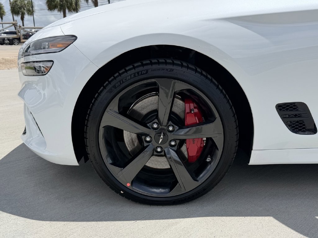 New 2026 Genesis G70 3.3T Sport Prestige RWD image 9
