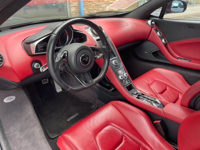 Used 2015 McLaren 650S Spider RWD image 2