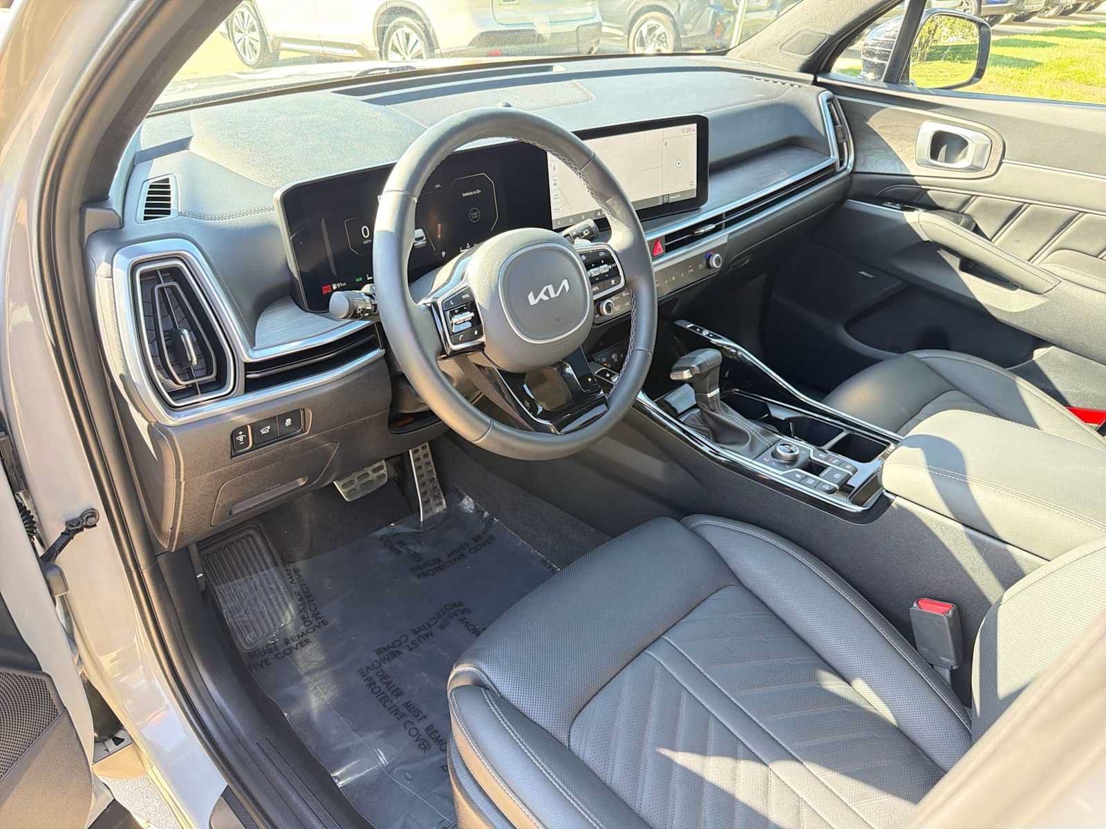Used 2025 Kia Sorento SX Prestige AWD/4WD image 2