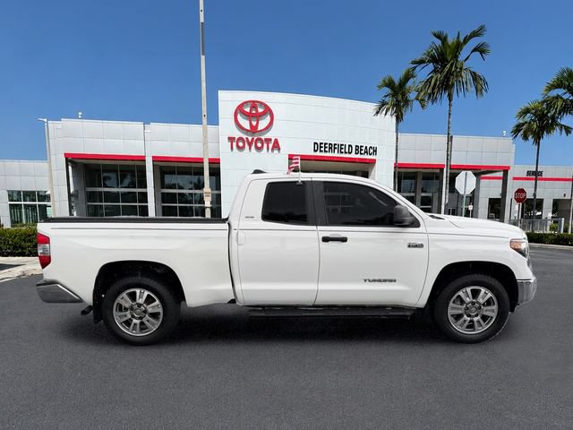 Used 2020 Toyota Tundra SR5 w/ SR5 Upgrade Package AWD/4WD image 8