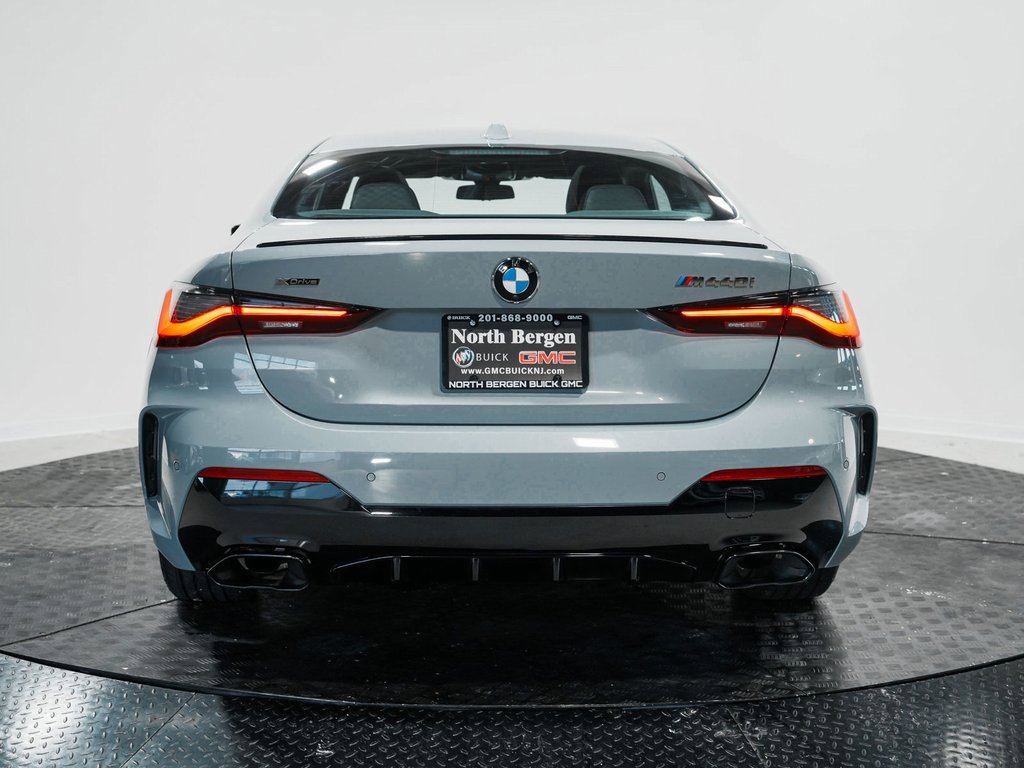 Used 2024 BMW 440i xDrive Coupe w/ Premium Package image 7