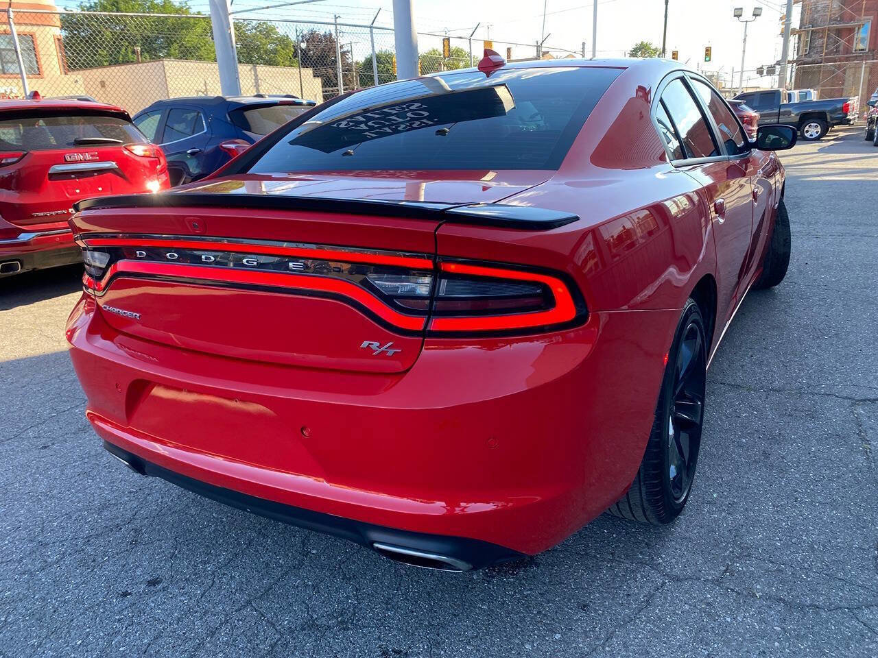 Used 2018 Dodge Charger R/T image 8