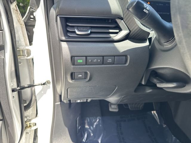 Used 2024 Nissan Sentra S FWD image 23