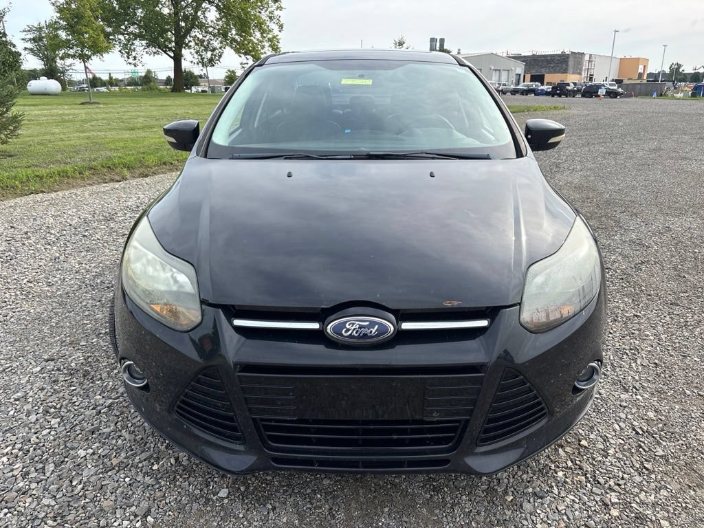 Used 2013 Ford Focus Titanium FWD image 2