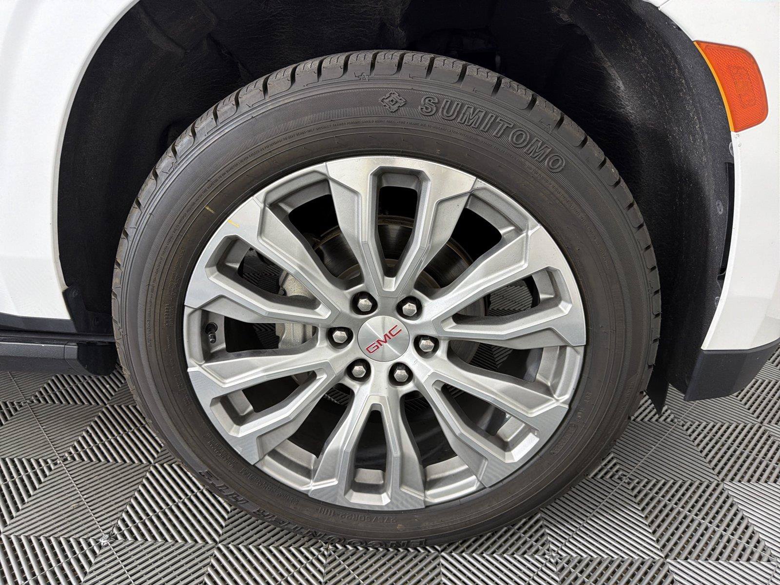 Certified 2023 GMC Yukon Denali AWD/4WD image 11