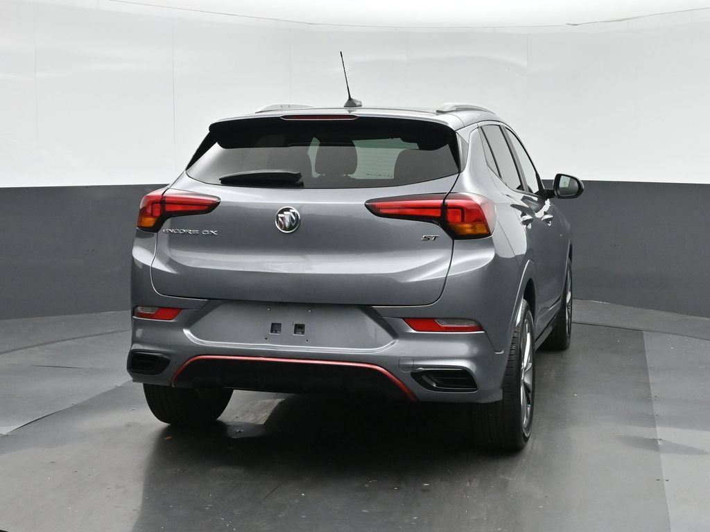 Used 2021 Buick Encore GX Select w/ Sport Touring Package FWD image 6
