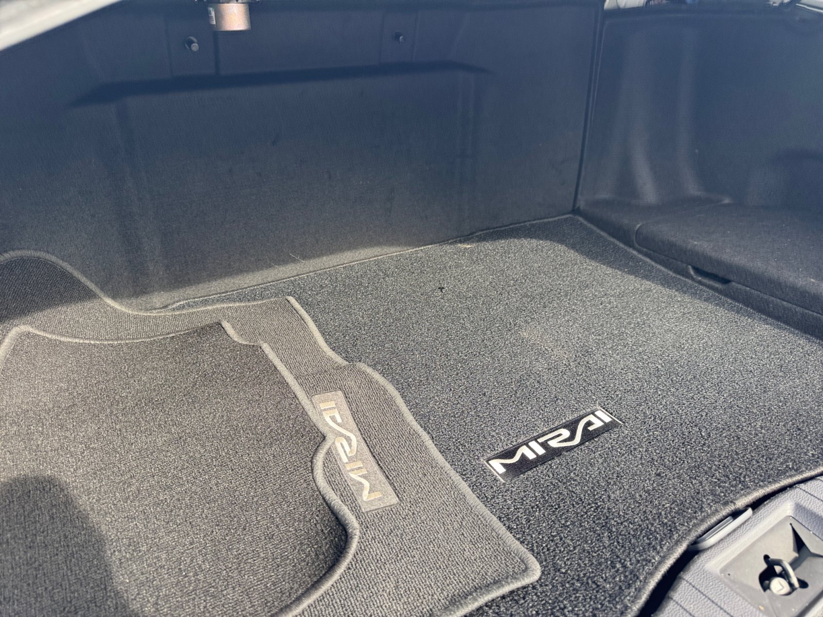 Used 2021 Toyota Mirai w/ Advanced Technology Package RWD image 20