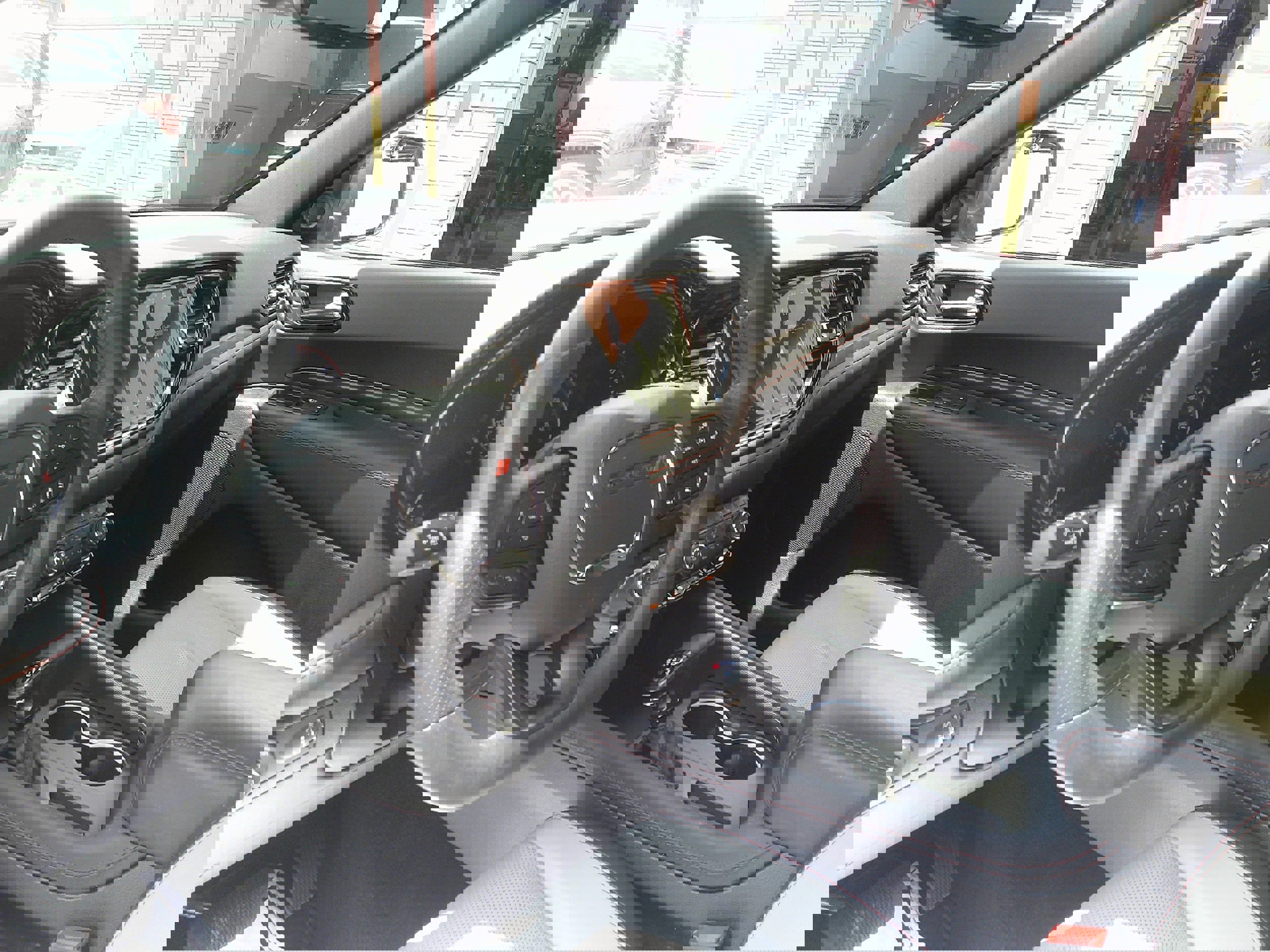 Used 2022 Hyundai Santa Fe SEL w/ Convenience + Premium Package image 23