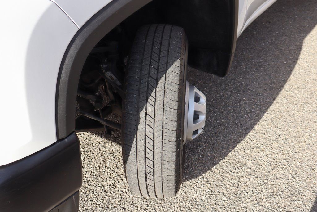 Used 2022 Chevrolet Silverado 3500 W/T RWD image 40