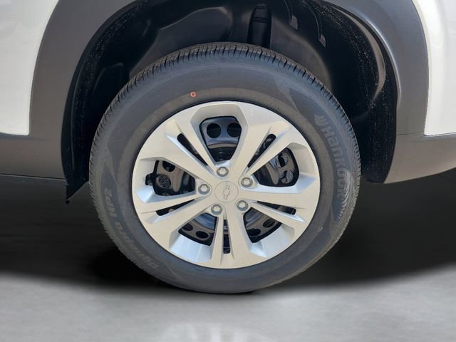 New 2026 Chevrolet Trax LS w/ Driver Confidence Package image 11
