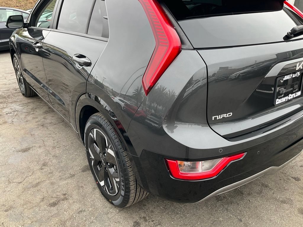 Used 2023 Kia Niro Wind FWD image 78