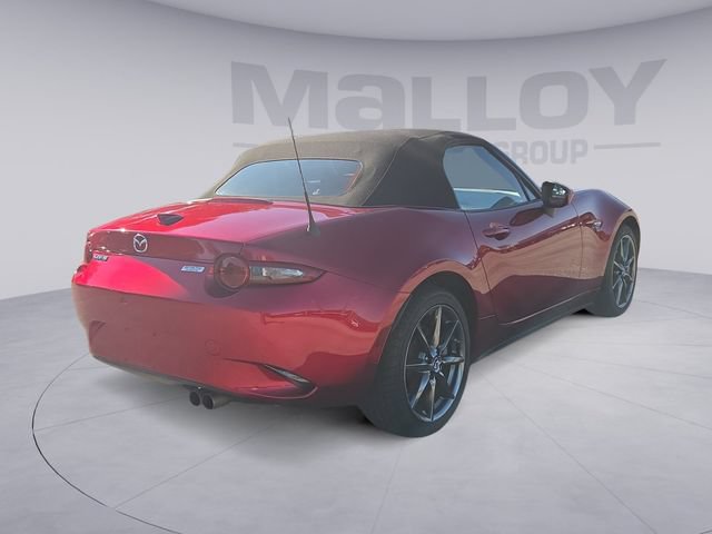 Used 2019 MAZDA MX-5 Miata Grand Touring RWD image 5