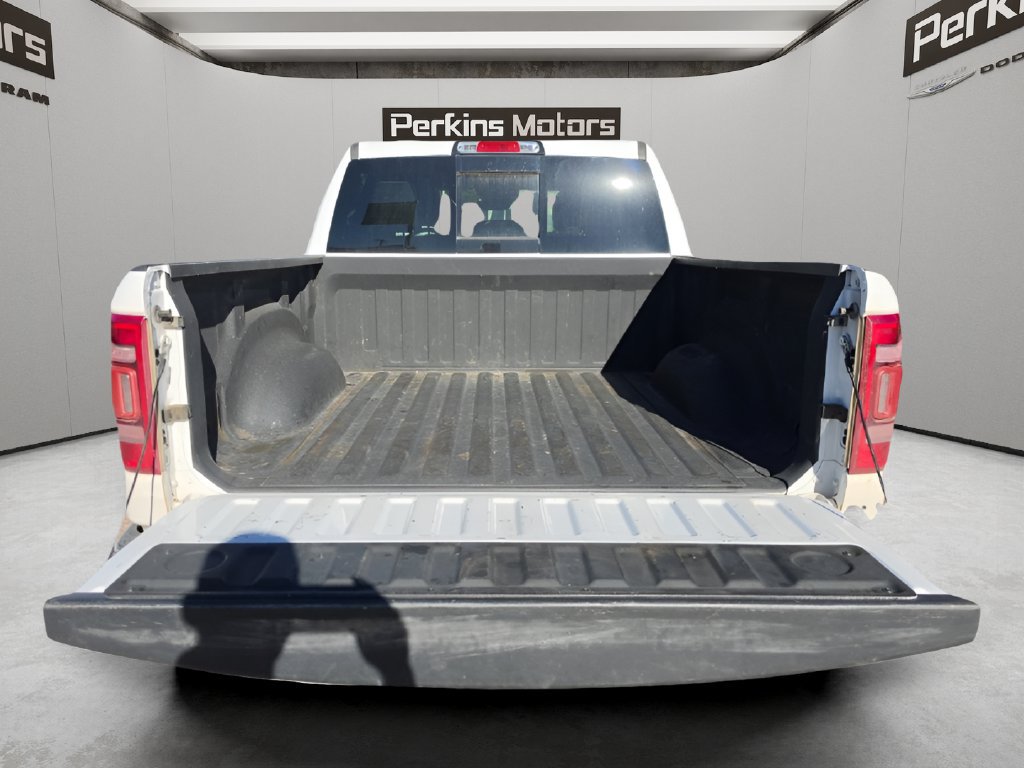 Used 2023 RAM 1500 Laramie AWD/4WD image 16