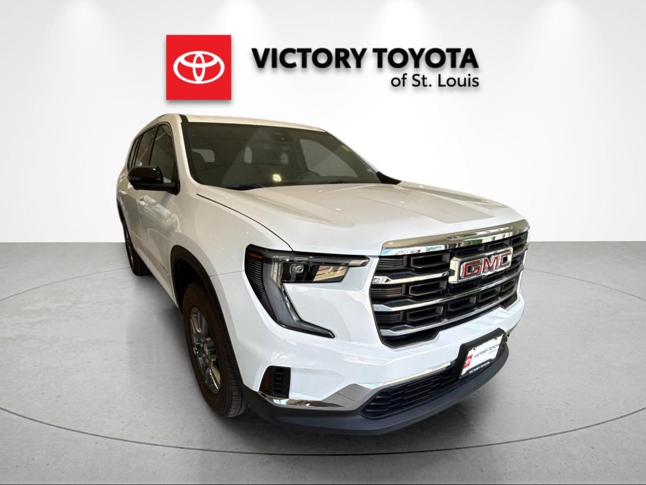 Used 2025 GMC Acadia Elevation AWD/4WD image 1