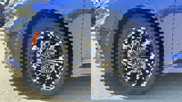 New 2026 Kia K5 EX image 17