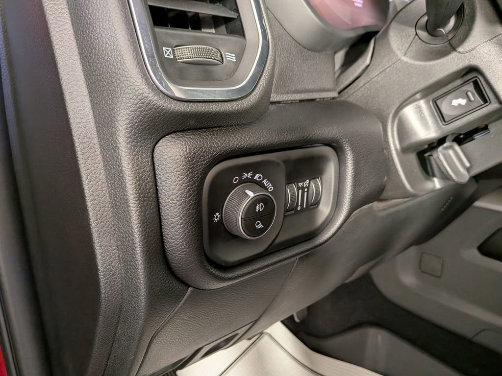 Used 2026 RAM 2500 Laramie w/ Night Edition image 18