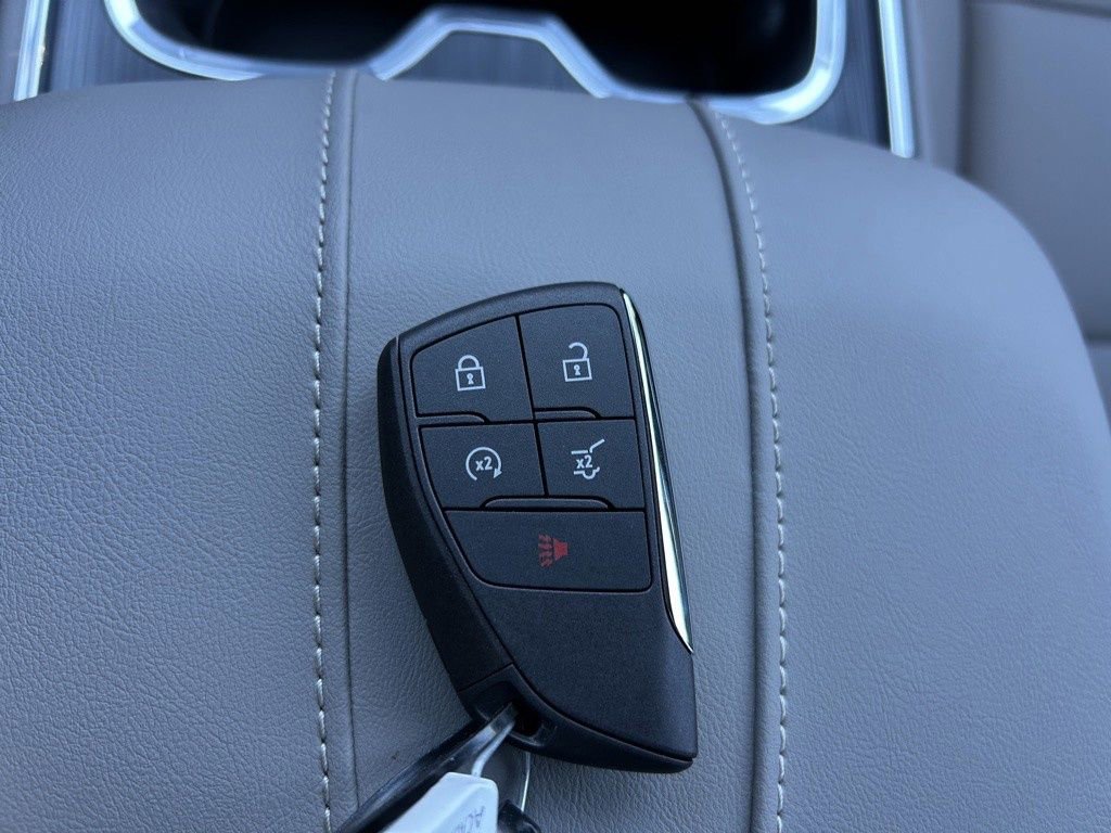 New 2026 GMC Acadia Elevation w/ Elevation Premium Package FWD image 32