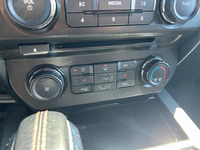 Used 2018 Ford F150 XLT w/ Equipment Group 302A Luxury image 29