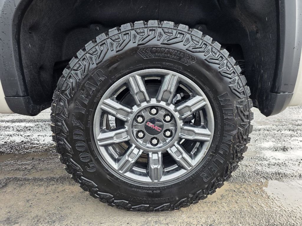 New 2026 GMC Sierra 1500 AT4X AWD/4WD image 15