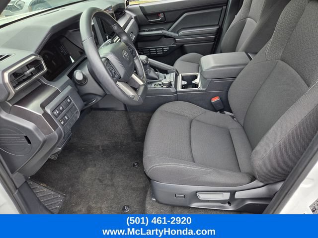 Used 2025 Toyota 4Runner SR5 AWD/4WD image 10