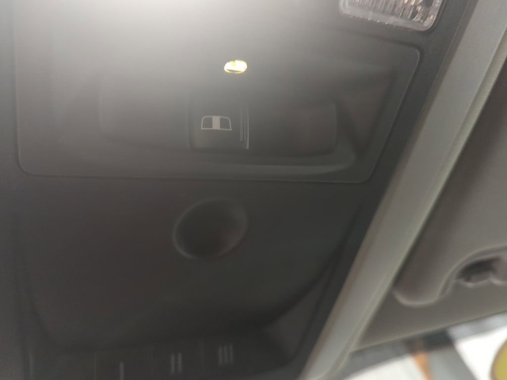 Used 2018 RAM 2500 Laramie w/ Snow Chief Group AWD/4WD image 18