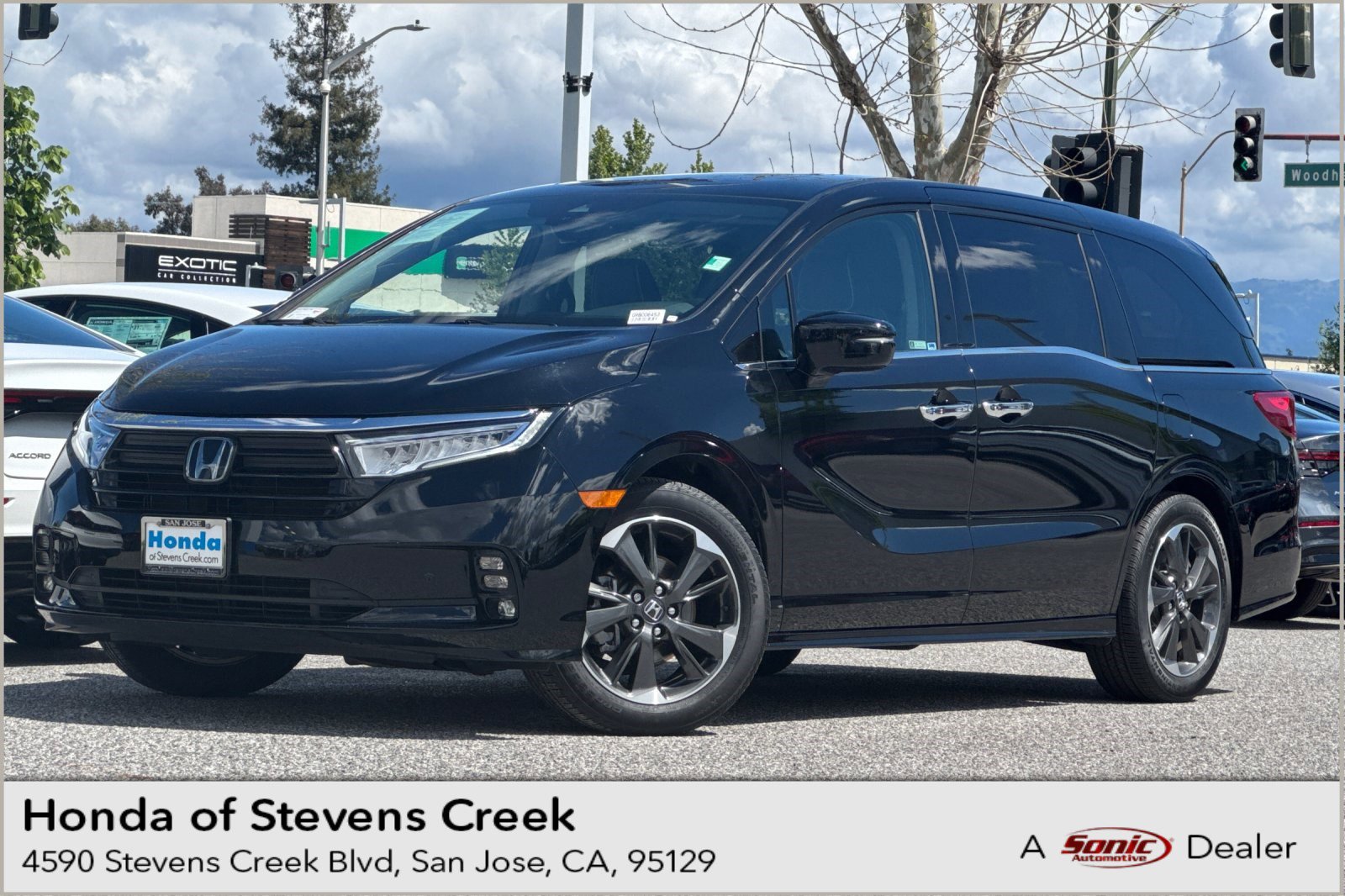 Certified 2024 Honda Odyssey Elite image 1