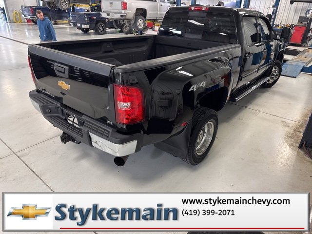 Used 2012 Chevrolet Silverado 3500 LTZ w/ LTZ Plus Package image 17