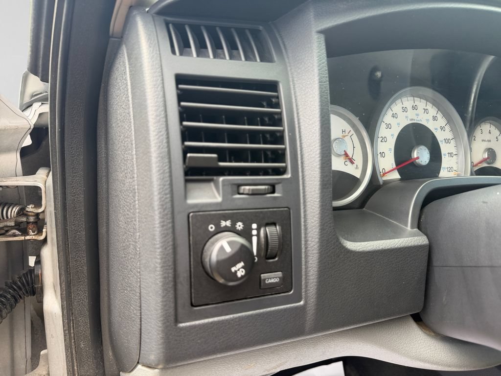 Used 2008 Dodge Dakota SLT AWD/4WD image 11