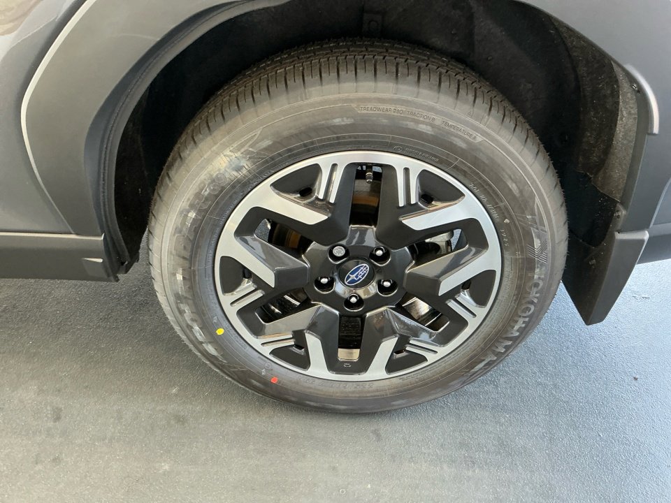 Used 2026 Subaru Forester Premium AWD/4WD image 22