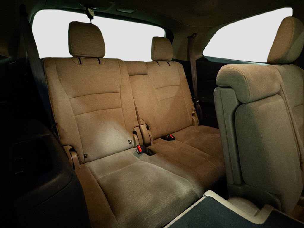 Used 2016 Honda Pilot EX image 30