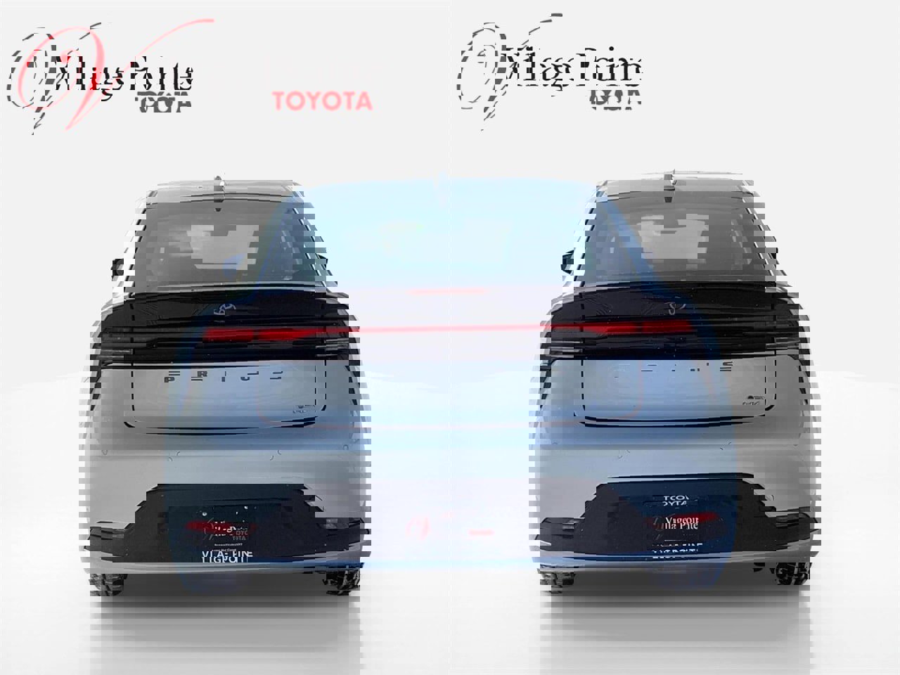 Used 2025 Toyota Prius LE image 4