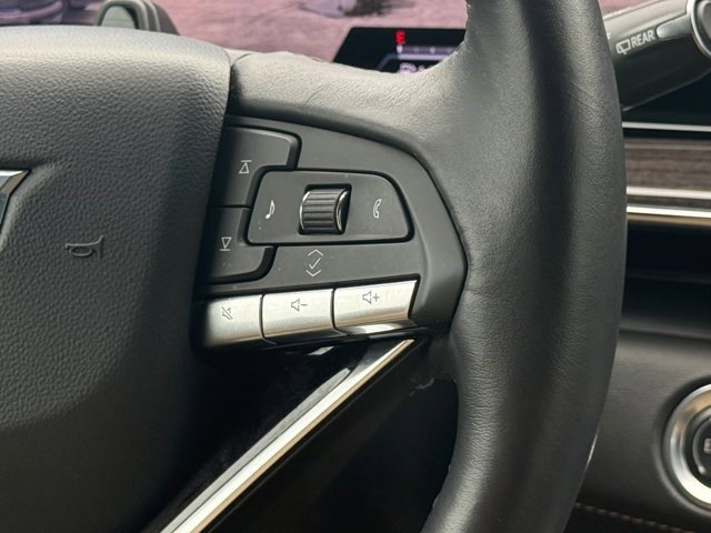 Certified 2023 Cadillac Escalade Premium Luxury image 11