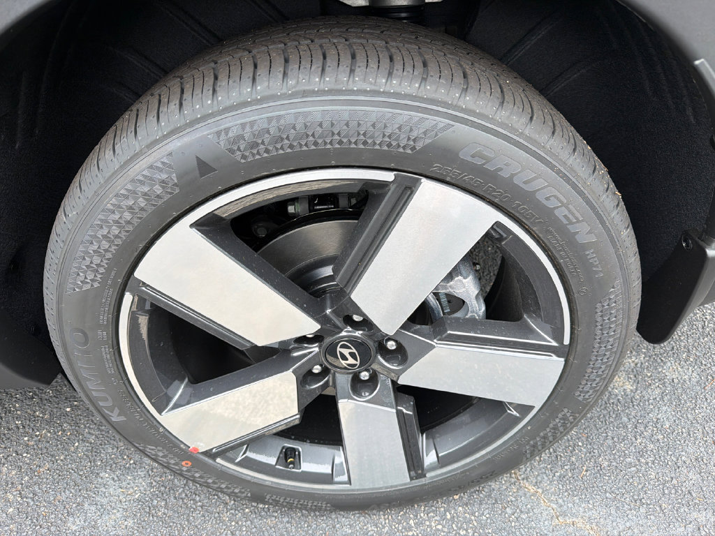 New 2027 Hyundai Santa Fe Limited FWD image 20