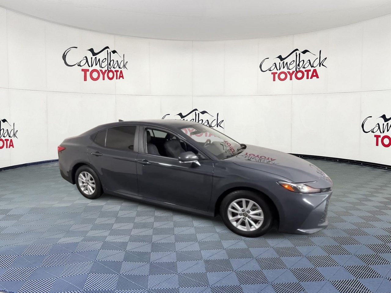 Used 2025 Toyota Camry LE FWD image 2